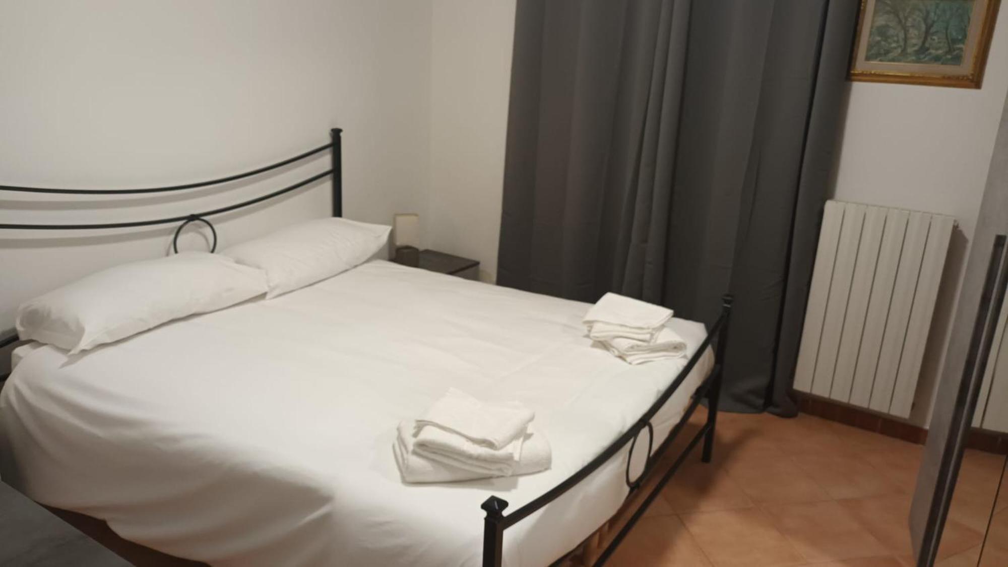 利沃诺Casa N 2 Con Parcheggio Privato E Colonnina Ricarica公寓 外观 照片